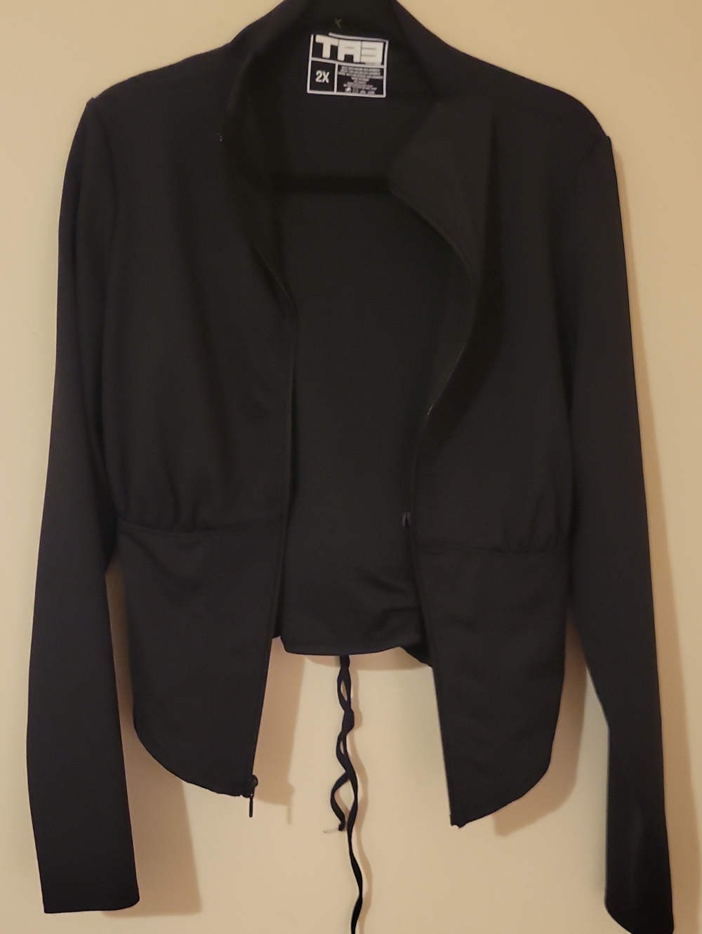 55G TA3 Black Zip-Front Jacket TIE BACK